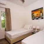 House In 度假居 Lakíthra