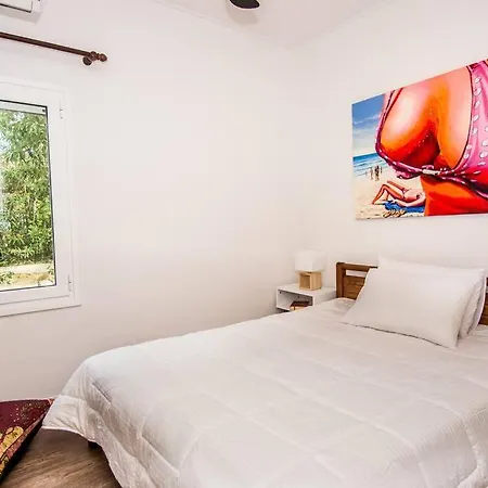 House In Dom wakacyjny Lakíthra