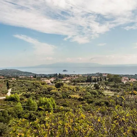 House In * Lakíthra